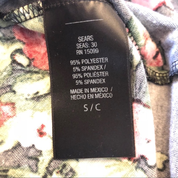 NWT FLORAL PRINT MAXI DRESS - Picture 8 of 8